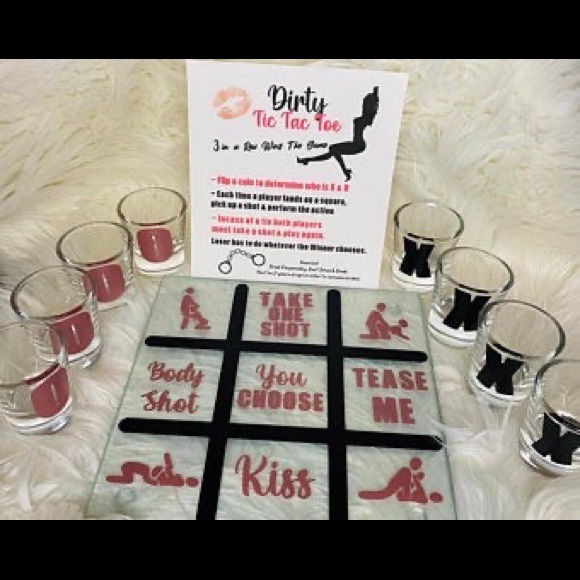 ADULTS SEXY GAME BOARD - Picture 1 of 3